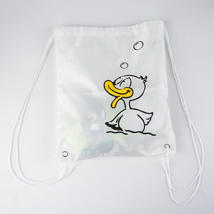 Детский набор для ванной в сумочке и со зверятками