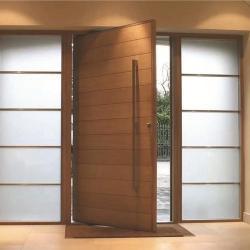 Деревянные входные двери из массива дерева 