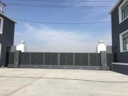 Автоматические консольные откатные ворота с датчиком охранной сигнализации