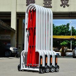 Гибкий выдвижной стальной барьер