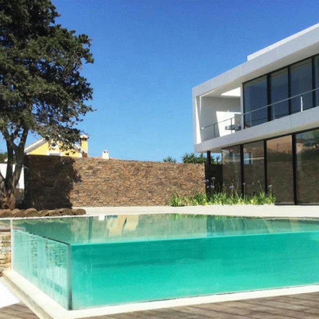 Стеклянная панель из акрила для бассейна