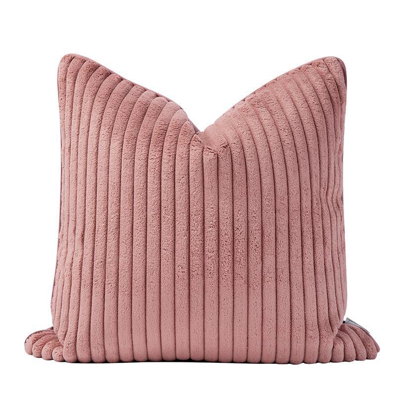 Модная декоративная подушка 