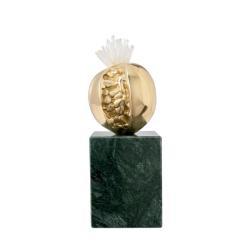 Бронзовая статуя граната