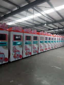 Торговый автомат для кинотеатра с мягким мороженым