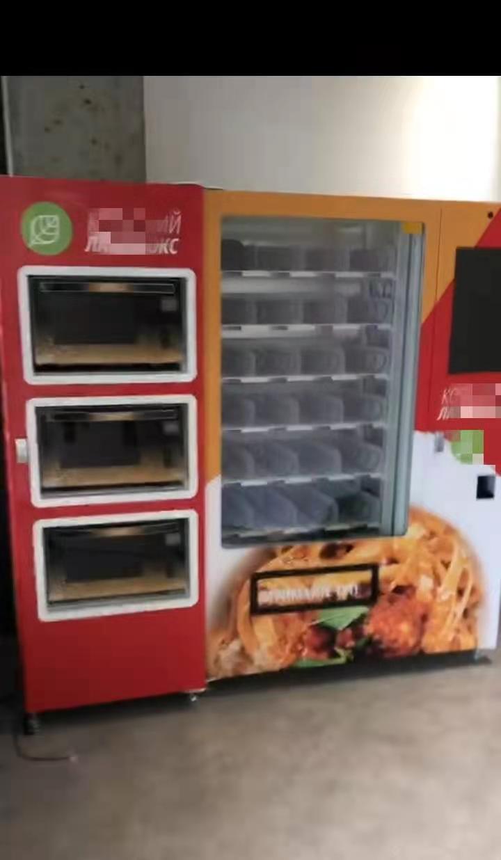 Торговый автомат с сенсорным экраном и микроволновой печью для ланч-боксов