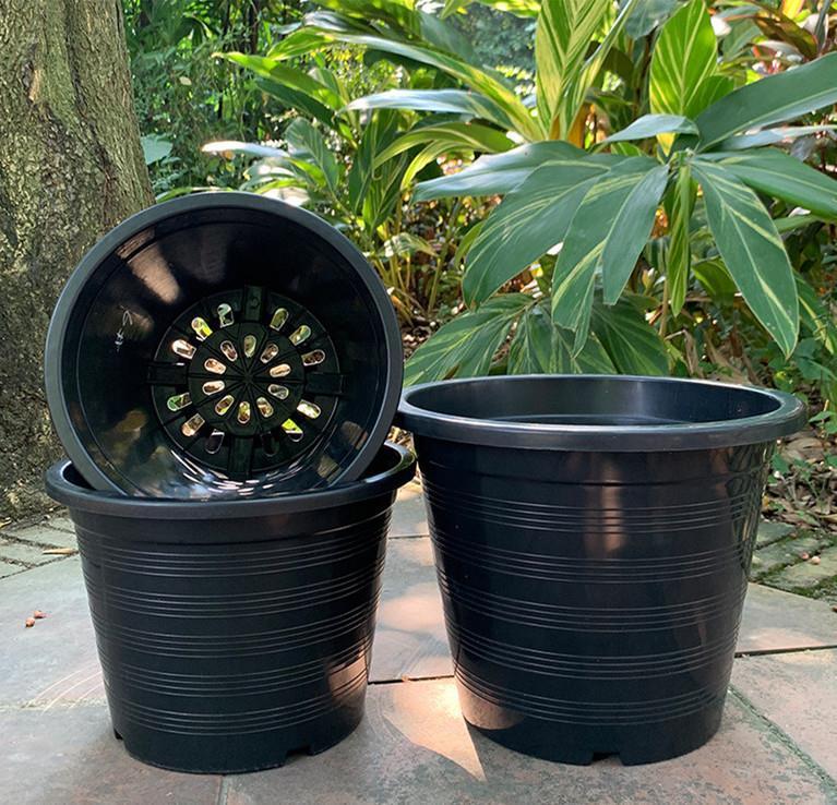 Большая садовая ваза для цветов