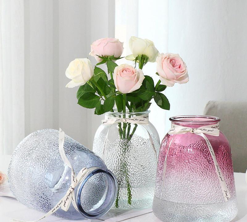 Современная стеклянная ваза для цветов