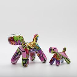 Красочная скульптура бульдога 