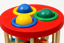 Детские развивающие игрушки