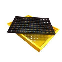 Лоток для сбора химических отходов из полиэтилена