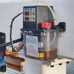 Фрезерный станок с ЧПУ для металла