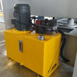 Гидравлический пресс для горячего прессования ДСП 