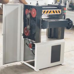 Деревообрабатывающий рейсмусовый станок