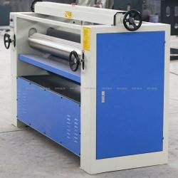 Машина для нанесения клея