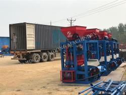 Полуавтоматическая машина для производства бетонных блоков QT4-23A