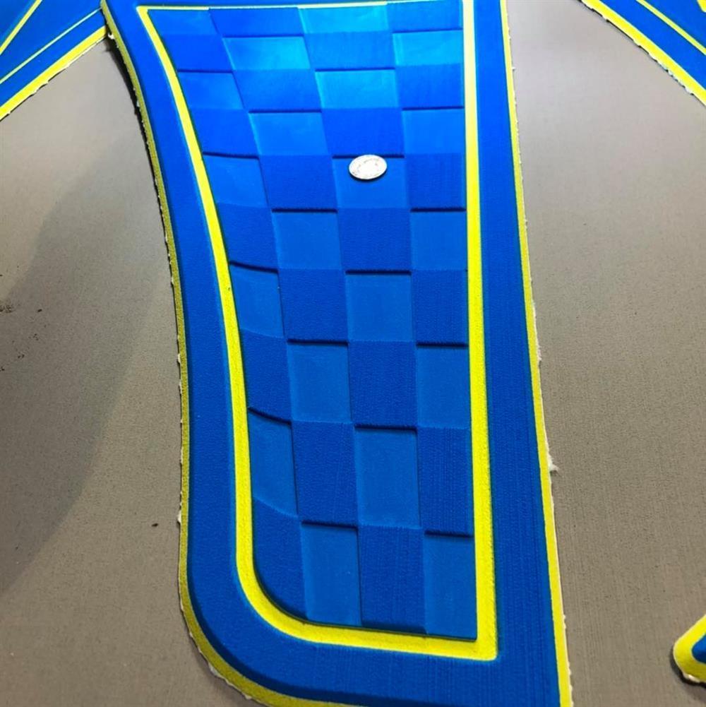 Коврики для пола на лодке