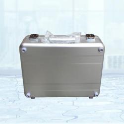 Классические чемоданы из алюминиевого сплава для путешествий