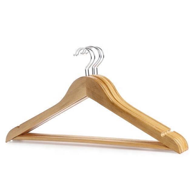 Деревянная вешалка из цельного дерева, с противоскользящей выемкой