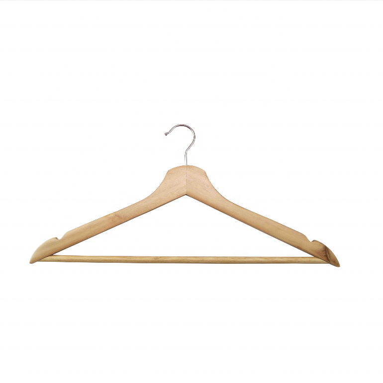 Натуральные деревянные вешалки 