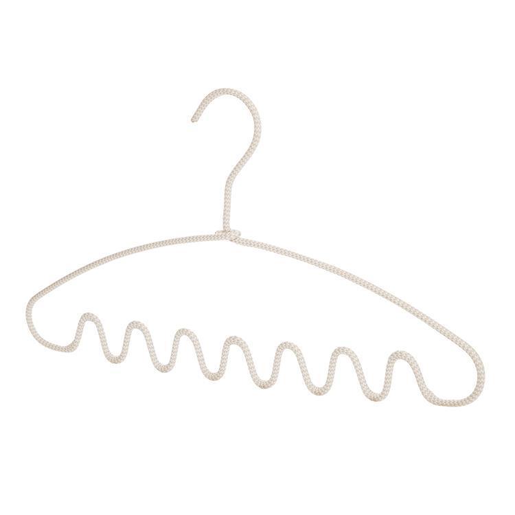Проволочная вешалка для одежды