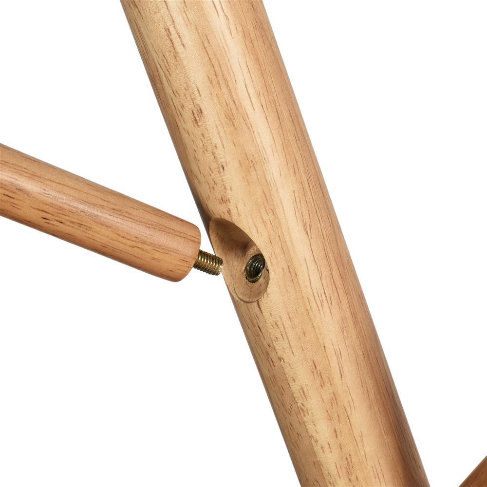 Деревянная вешалка для одежды 