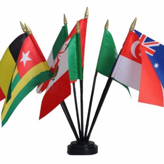 Вязаный настольный флаг с подставкой для торжественных мероприятий (арт. 21102834)