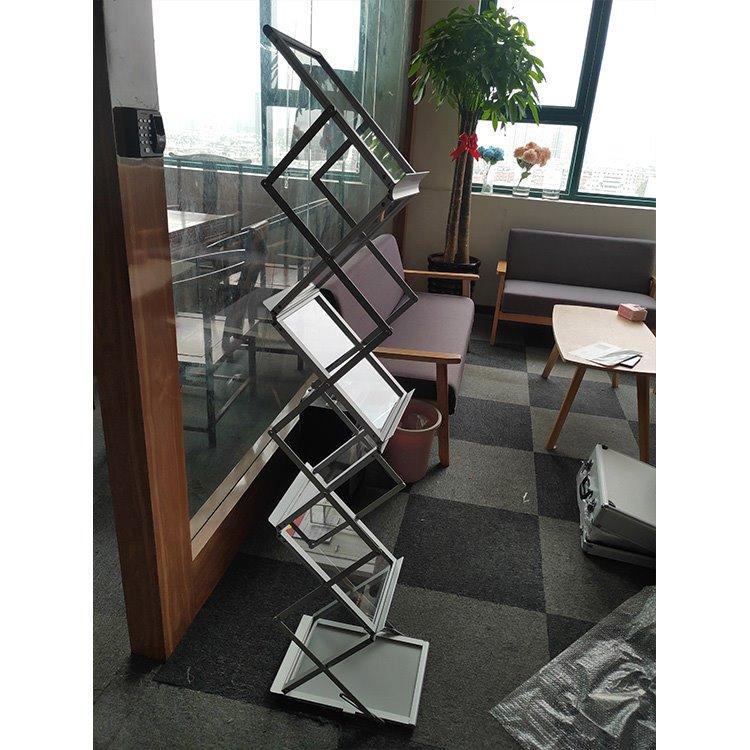 Алюминиевая стойка с 6 карманами для каталогов, двусторонняя (арт. 21102897)