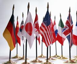 Вязаный настольный флаг с подставкой для торжественных мероприятий (арт. 21102834)