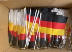 Маленький немецкий флаг 14x21 см из полиэстера, в наличии NX (арт. 21102844)