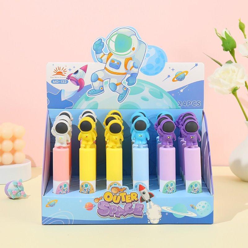 Мини-ручка в форме астронавта, маркер для рисования с флуоресцентным эффектом (арт. 2711799)