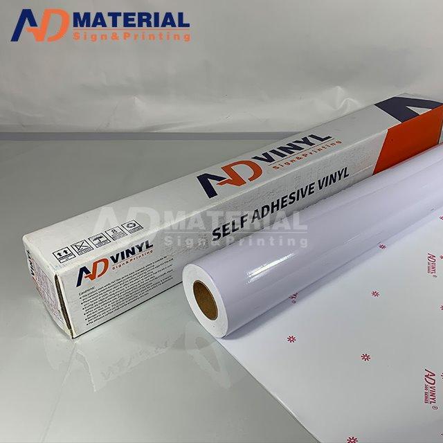 Популярные рекламные наклейки 140g белая самоклеящаяся виниловая пленка с матовой печатью по разумной цене (арт. 912540)