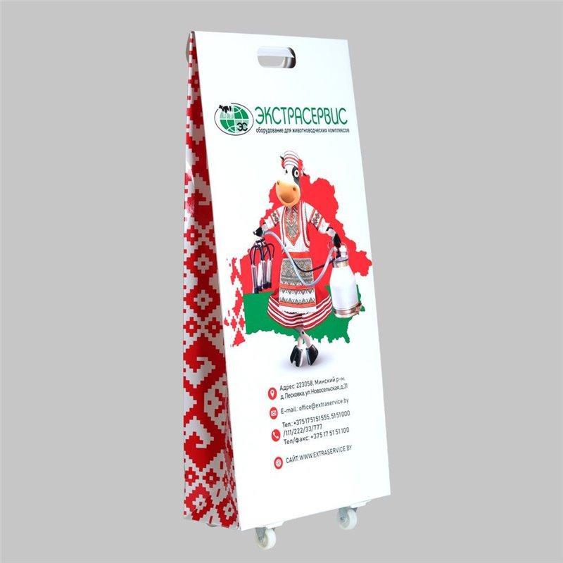 Экологичный рекламный картонный trolley box с печатью CMYK и колесами для выставок (арт. 1113000)