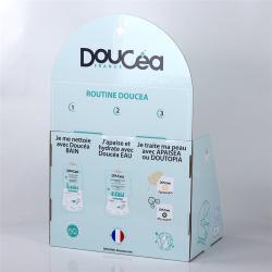 Привлекательная картонная стойка PDQ с отверстиями для парфюма и лосьонов (арт. 1112942)