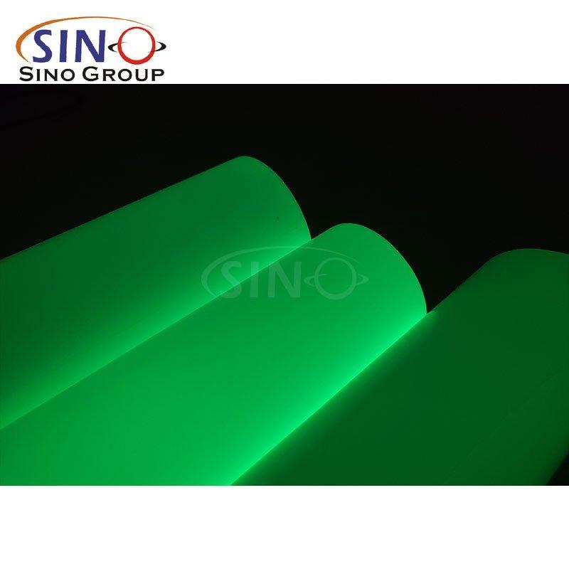 Рекламная пленка для наружной рекламы | PET-отражающий винил | Для оформления вывесок и рекламных стендов (арт. 1312558)