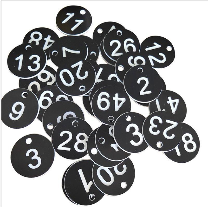 Пластиковый лист ABS с лазерной гравировкой и 3М клеем для наружного использования (арт. 13121242)