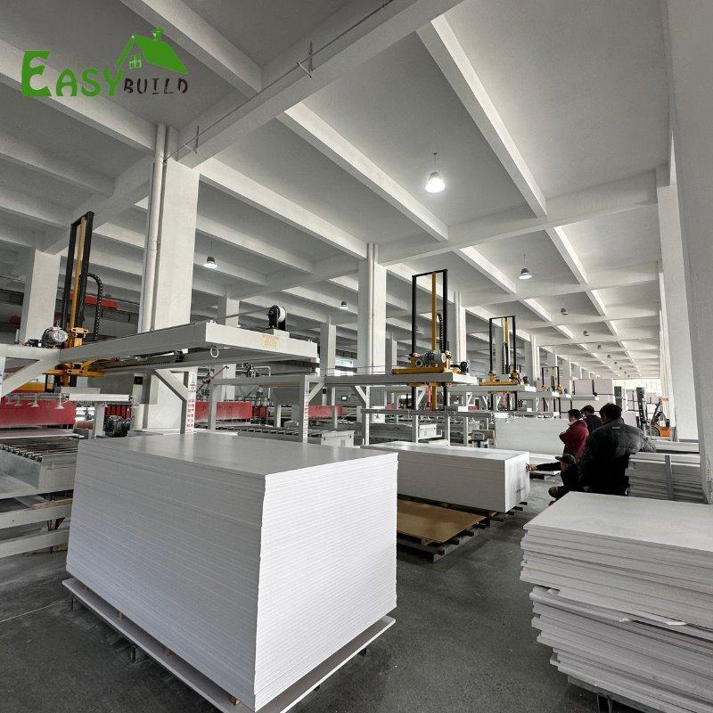 Экструзионные ПВХ пенопластовые листы с высокой твёрдостью для мебели и строительства 1.22м x 2.44м (арт. 13121170)