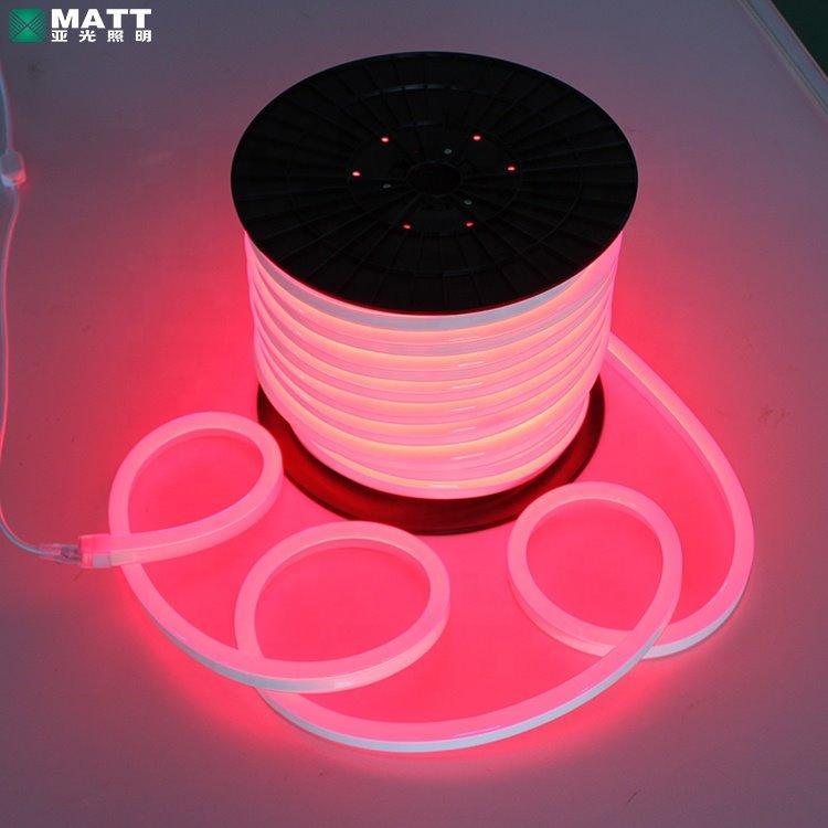 Водонепроницаемая LED неоновая лента SMD2835 IP65 24V для декора сада, сертифицирована ROHS (арт. 13121112)