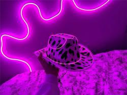 МАТТ цветная светодиодная лента для шляпы, ковбойская шляпа для Хэллоуина и Рождества, универсальная для костюмов (арт. 13121137)