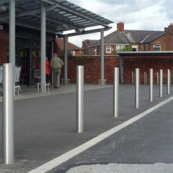 Декоративный металлический дорожный барьер, для магистралей и тротуаров, автономный дизайн (арт. 3112530)