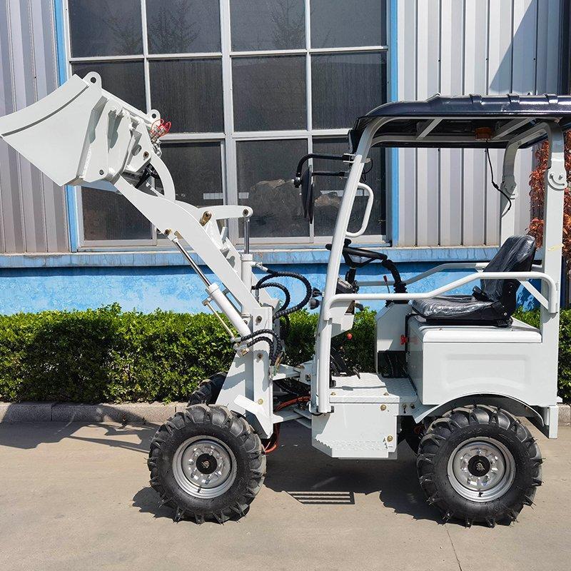 Мини-погрузчик 400–600 кг с дизельным мотором и электроприводом (арт. 25-12062239)