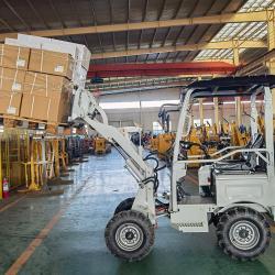 Мини-погрузчик 400–600 кг с дизельным мотором и электроприводом (арт. 25-12062239)