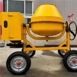 Самозагружающийся бетоносмеситель с постоянной подачей смеси (арт. 25-12062317)