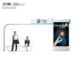 Креативная автобусная остановка с LED-дисплеем (арт. 25-3071879)