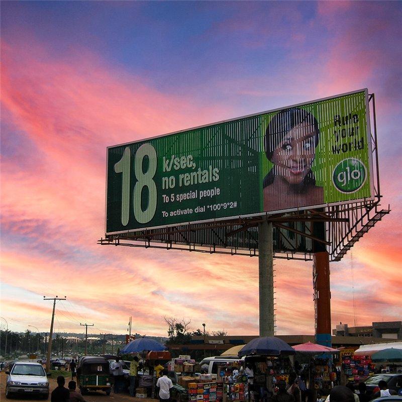 Солнечные светодиодные рекламные щиты Trivision для эффективного привлечения внимания (арт. 25-3072060)