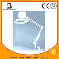 Лампа увеличения с креплением на стол для ухода за кожей и стоматологии с LED-подсветкой BM-8609 (арт. 25-9072335)