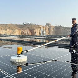 Электрическая щетка с одной головкой для мойки солнечных панелей (арт. 25-1407902)