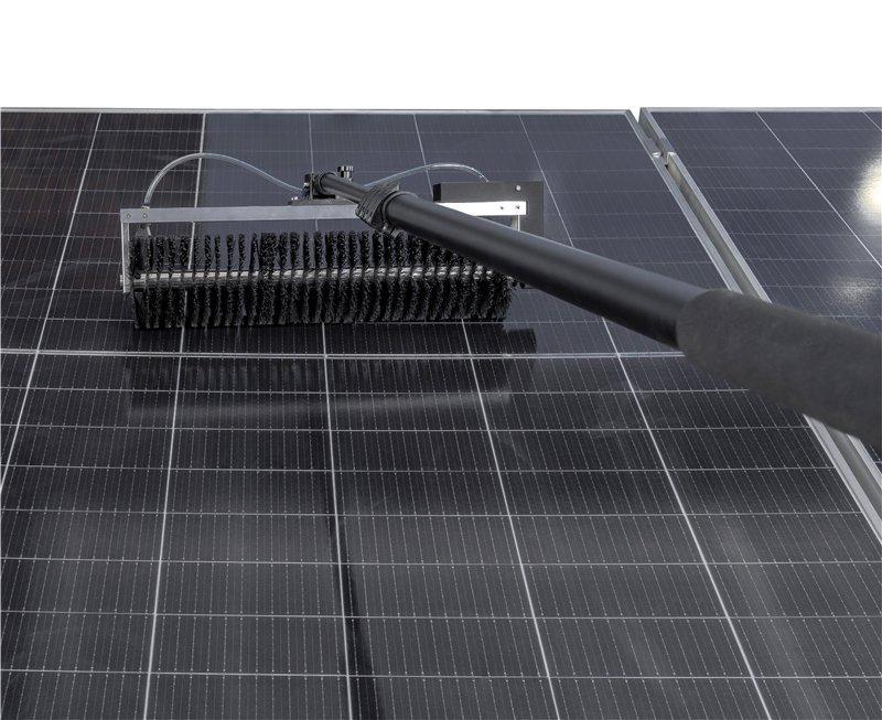 Щетка для чистки солнечных панелей с роликами для сухой и влажной уборки (арт. 25-1407984)