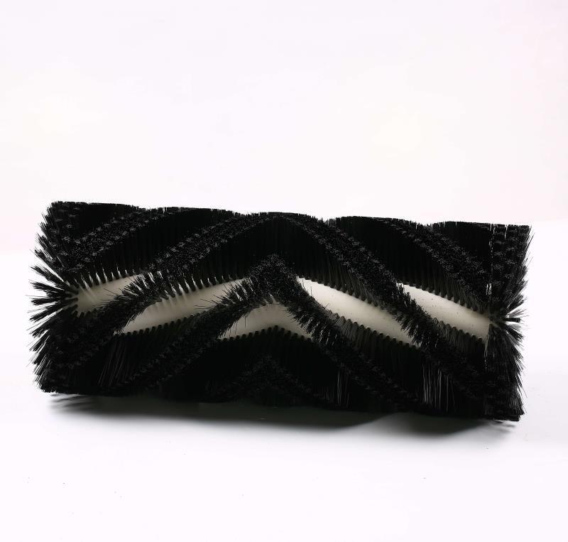 Щетка для дорожной машины с заменяемыми щетками (арт. 25-1408221)