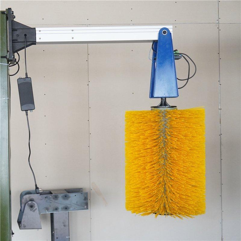 Щетка для крупного рогатого скота (арт. 25-1408355)