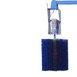 Массажная щетка для коров с вращающимся механизмом (арт. 25-1408396)